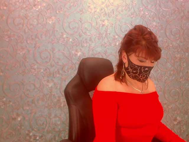 Infinitely2's BongaCams show and profile