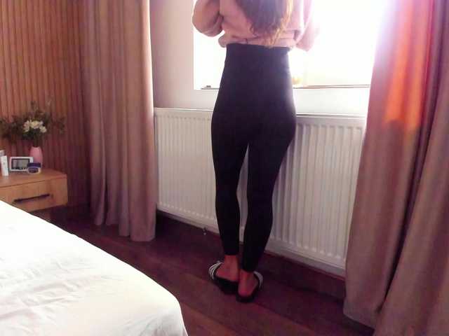 roses-dream's BongaCams show and profile