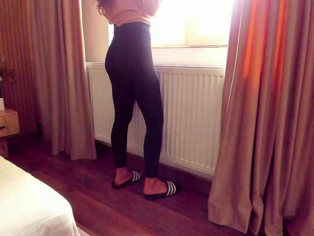 roses-dream's BongaCams show and profile