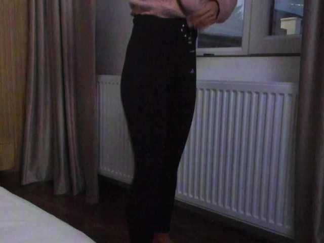 roses-dream's BongaCams show and profile