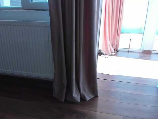 roses-dream's BongaCams show and profile