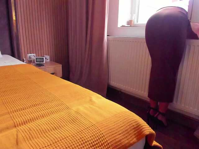 roses-dream's BongaCams show and profile