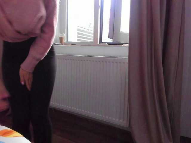 roses-dream's BongaCams show and profile