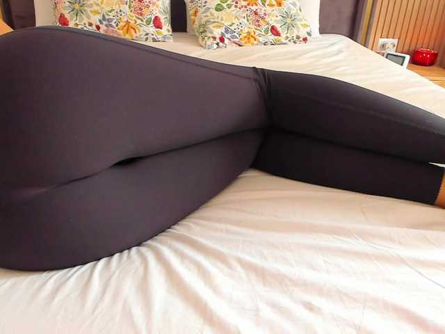 roses-dream's BongaCams show and profile