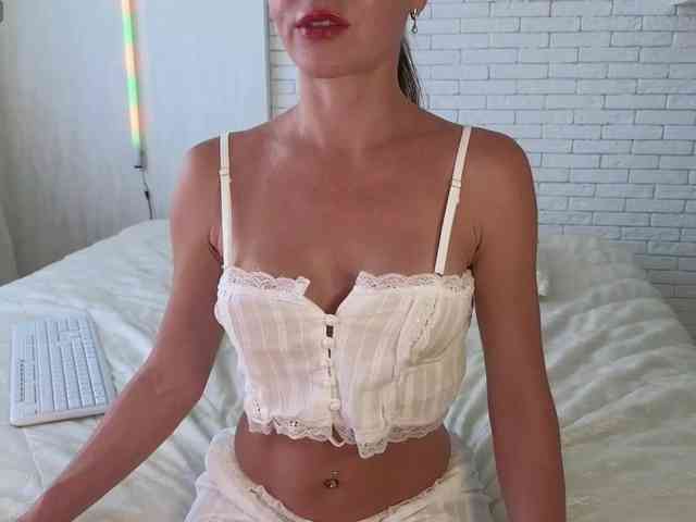 LoLiPOPGIRL webcam