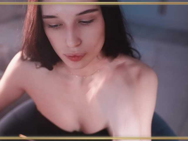 hor-neyJ0zy's BongaCams show and profile
