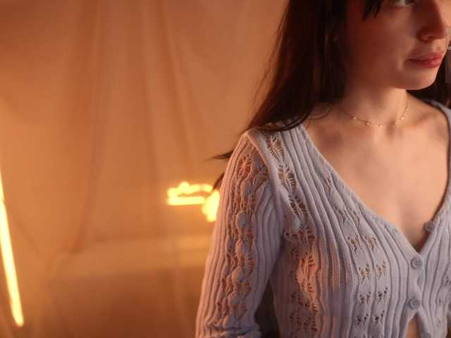 hor-neyJ0zy's BongaCams show and profile