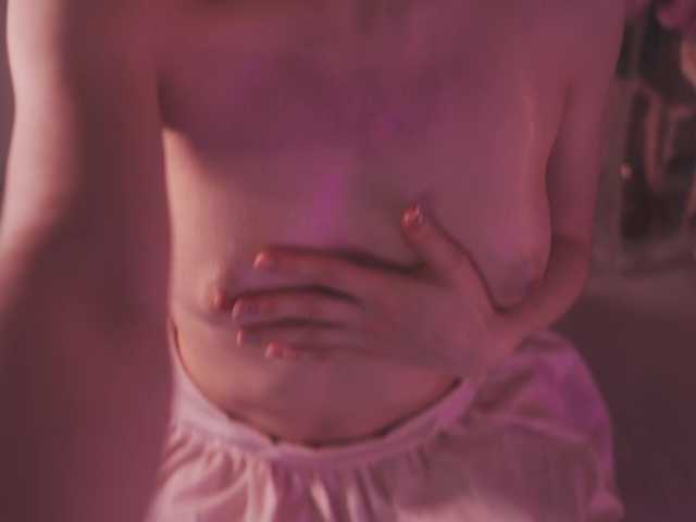 hor-neyJ0zy from BongaCams is Freechat