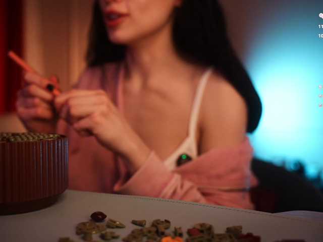 hor-neyJ0zy's BongaCams show and profile