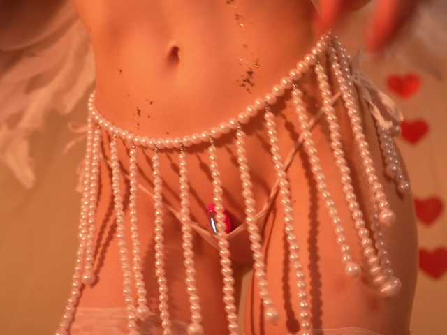 hor-neyJ0zy from BongaCams is Freechat