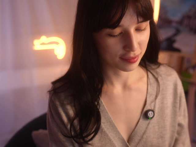 hor-neyJ0zy's BongaCams show and profile