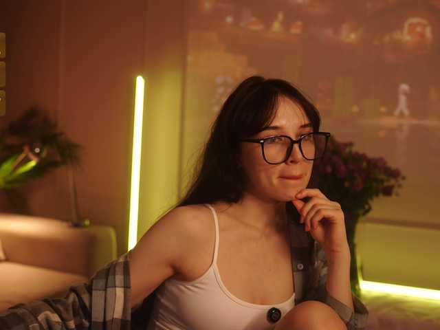 hor-neyJ0zy's BongaCams show and profile