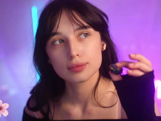 hor-neyJ0zy's BongaCams show and profile