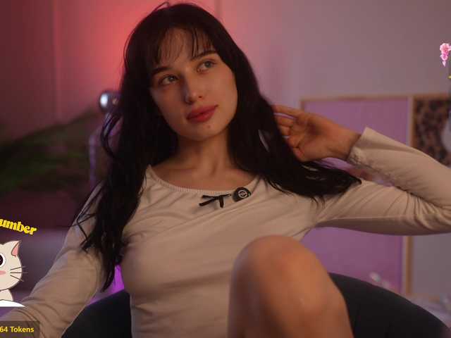 hor-neyJ0zy's BongaCams show and profile