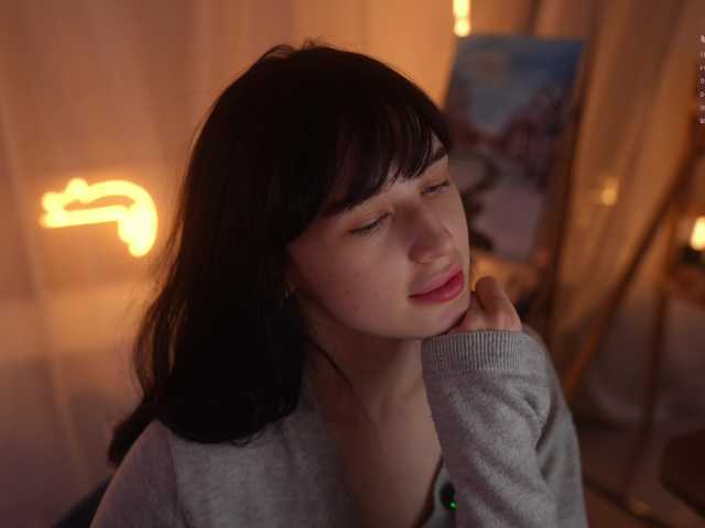 hor-neyJ0zy's BongaCams show and profile