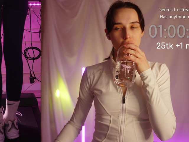 hor-neyJ0zy's BongaCams show and profile