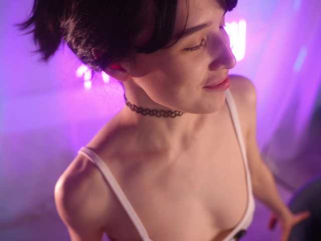 hor-neyJ0zy's BongaCams show and profile