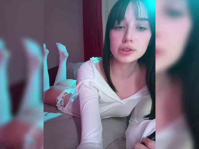 hor-neyJ0zy Live Webcam on BongaCams