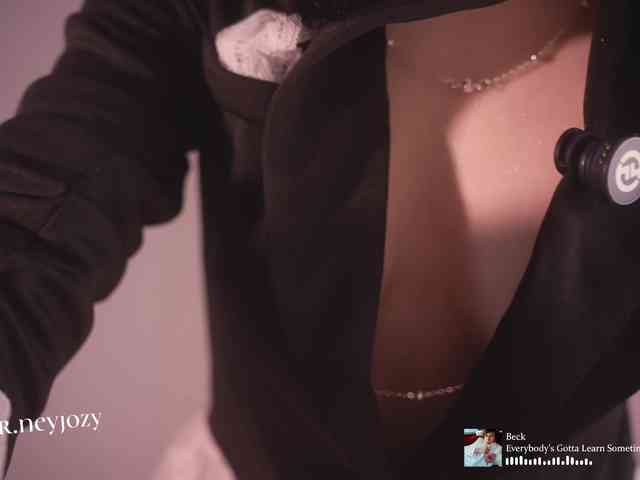 HorneyJozy webcam