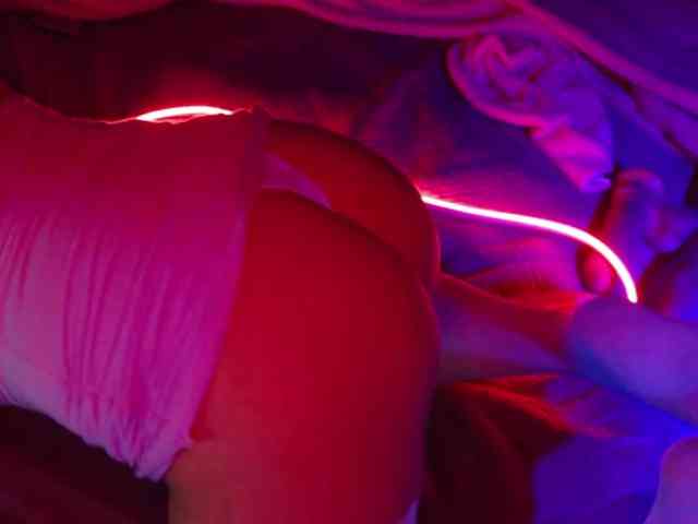 LollaSexDoc webcam