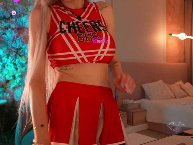 go to chat with Mia_Milasheva