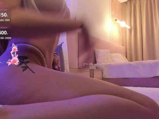 Mia_Mi webcam