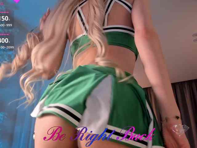 online chatting MiaTonyy