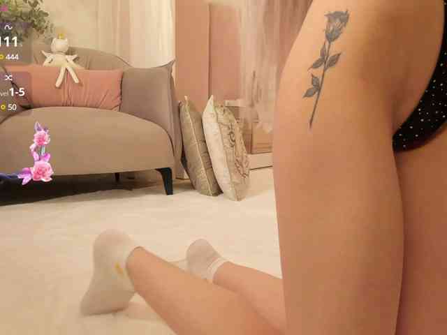 Mia_Mi webcam