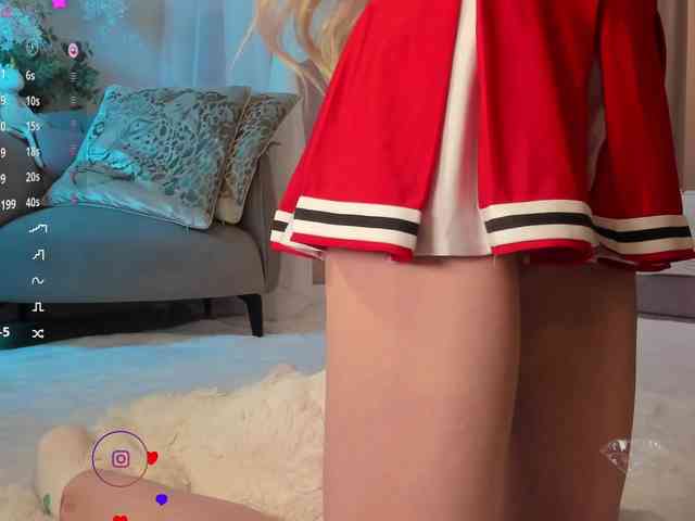 online chatting MiaTonyy