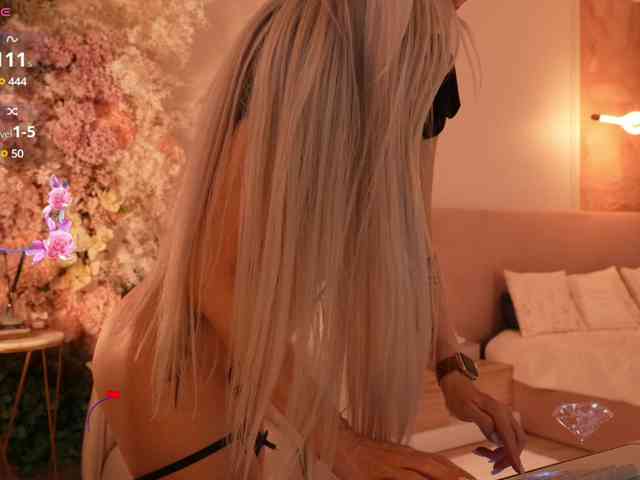 Mia_Mi webcam