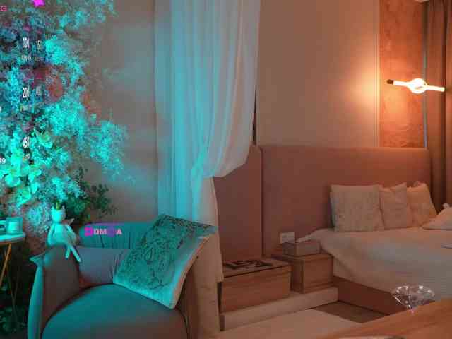 Mia_Milasheva webcam