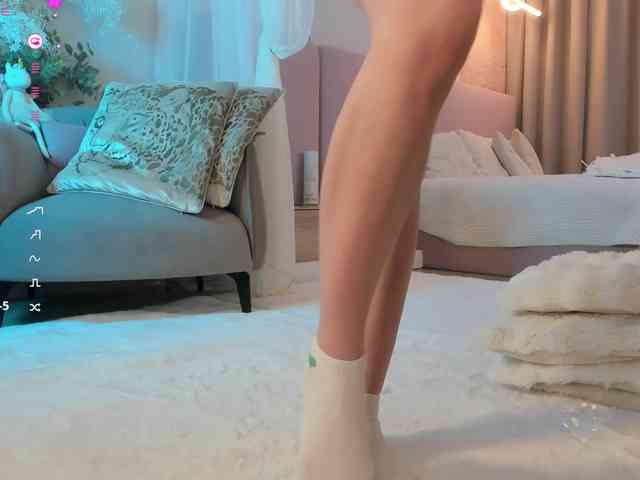 Mia_Milasheva webcam