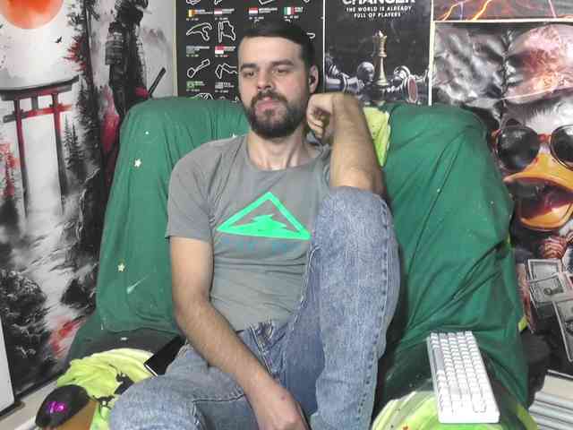 00george Live Webcam on BongaCams