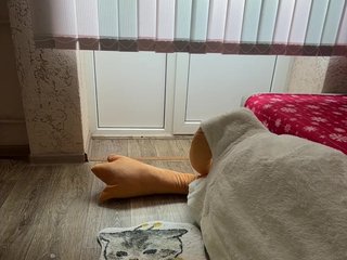 LittleDelora Porn Show