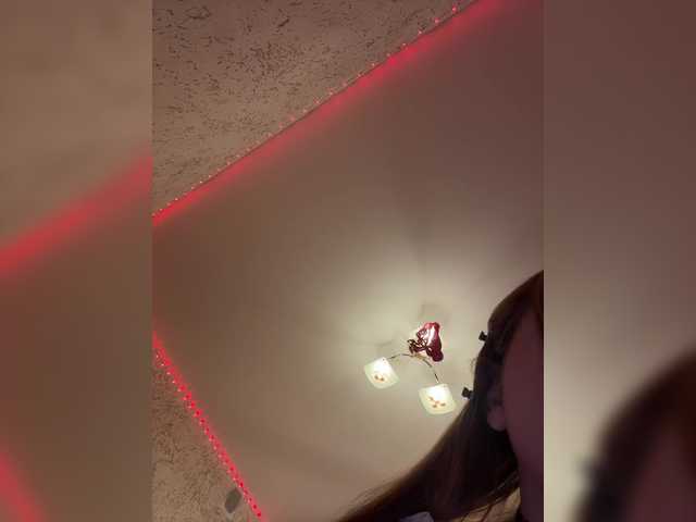 LittleDelora's BongaCams show and profile