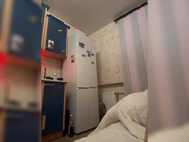 модель LittleDelora