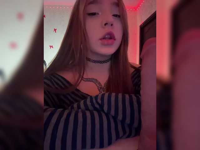 видео LittleDelora