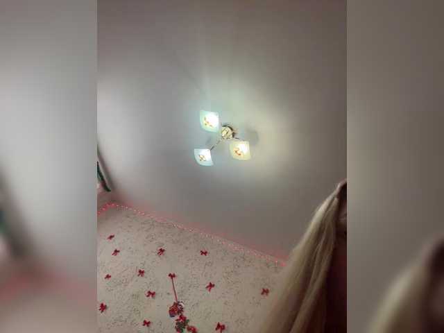 Littledelora preview