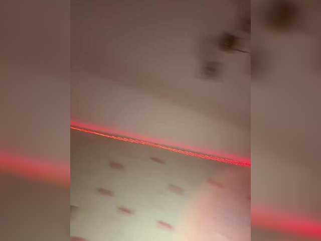 видео LittleDelora