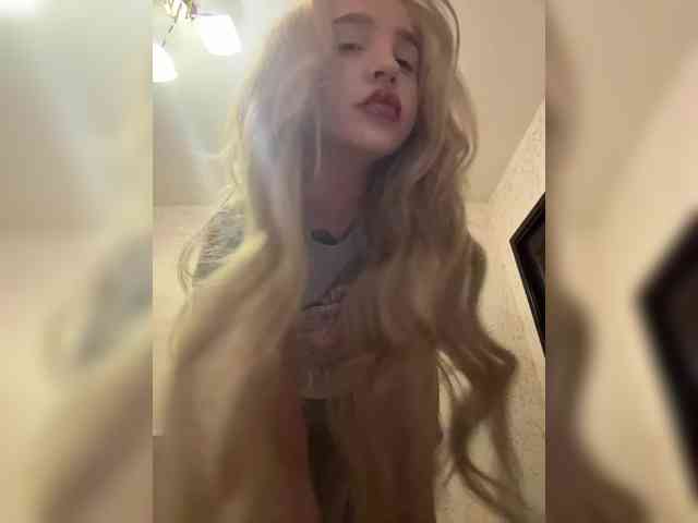 LittleDelora LittleDelora