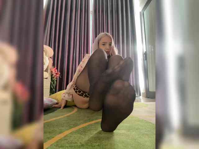 LittleDelora LittleDelora