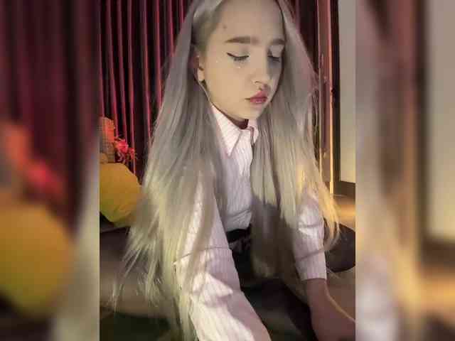 LittleDelora LittleDelora