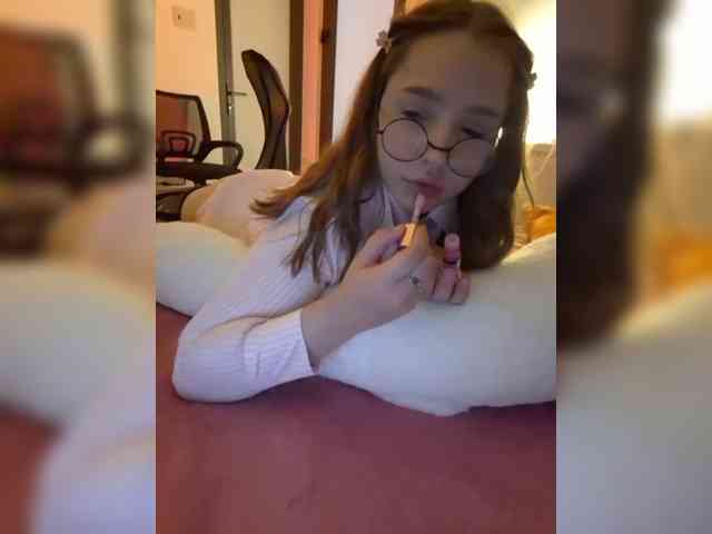 LittleDelora