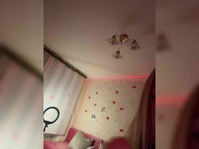 LittleDelora LittleDelora