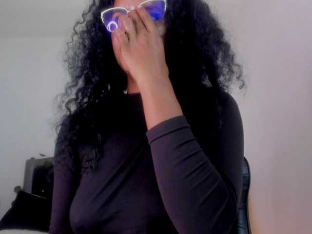 Ellie-Alves webcam bongacams model stream image