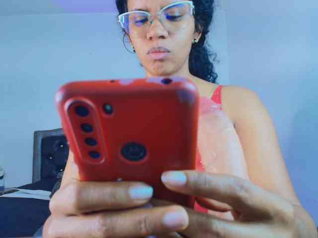 Ellie-Alves webcam