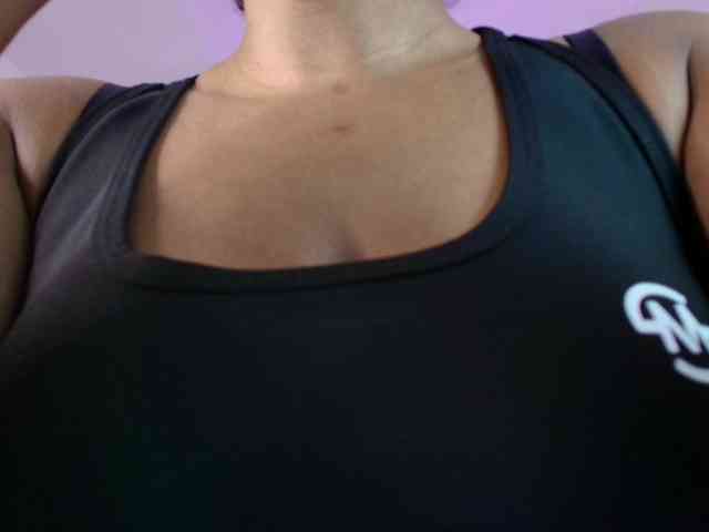 Ellie-Alves