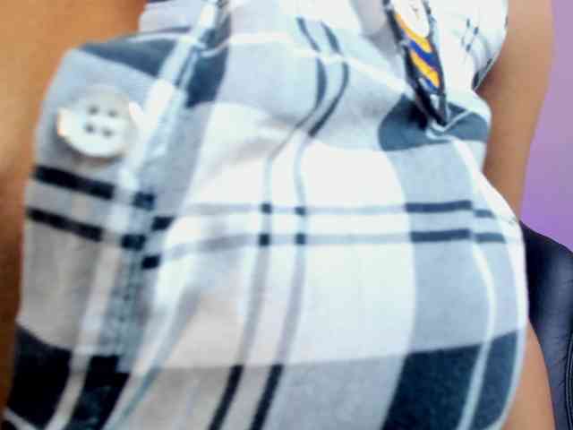 Ellie-Alves webcam