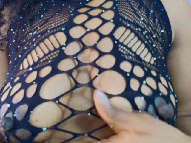 Ellie-Alves webcam
