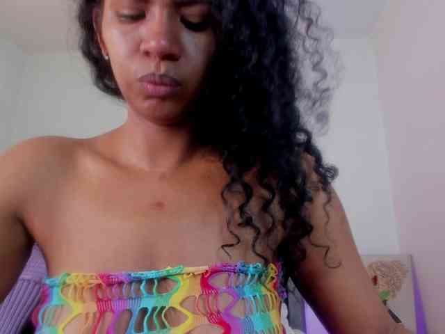 Ellie-Alves webcam